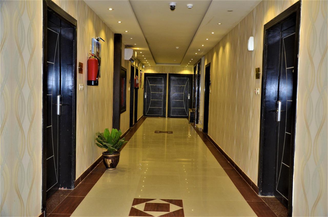 منـازل Almasa Llshkk Almkhdoma Brida Aparthotel Buraidah Exterior photo